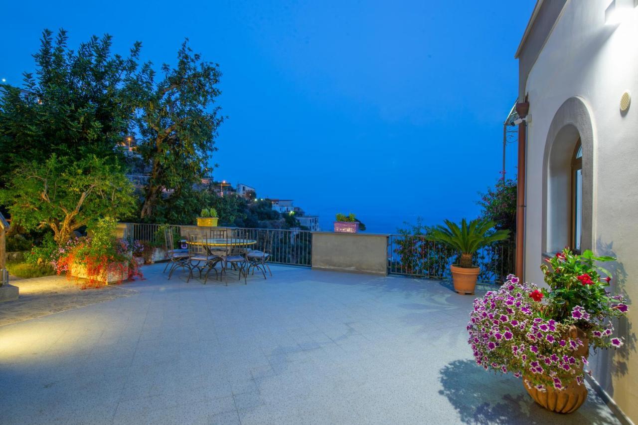 פורורה Le Contrade By Sosore Holiday Homes -Amalfi Coast מראה חיצוני תמונה