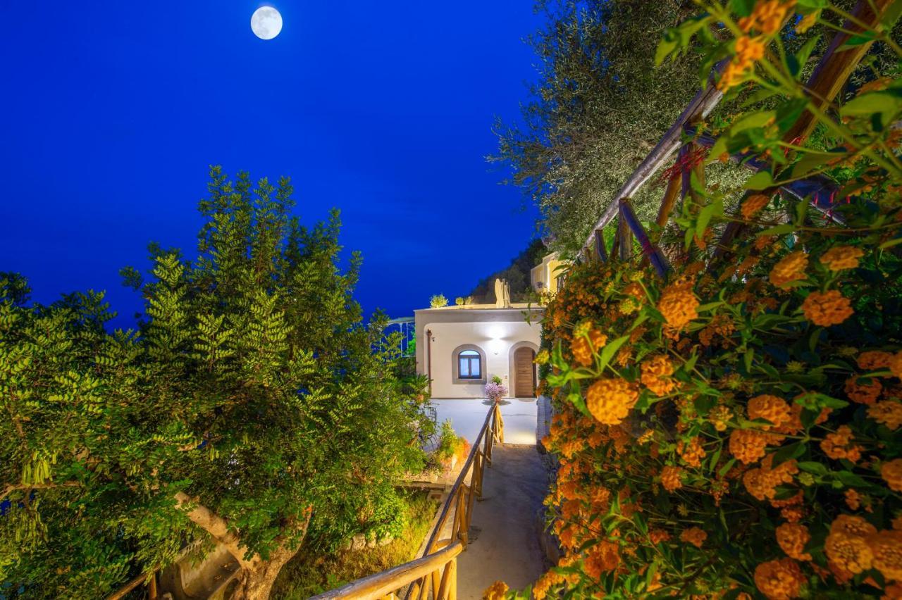 פורורה Le Contrade By Sosore Holiday Homes -Amalfi Coast מראה חיצוני תמונה
